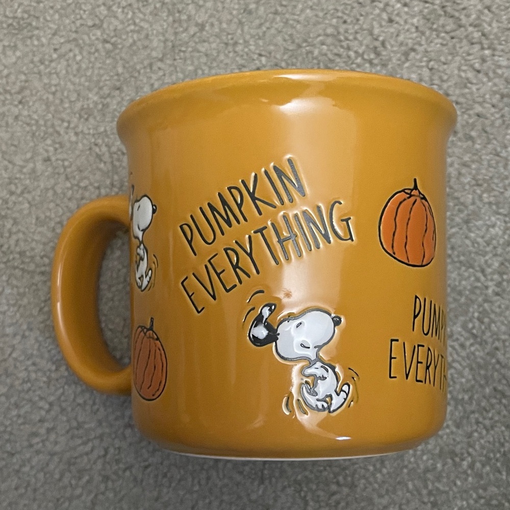 Snoopy Fall Mug